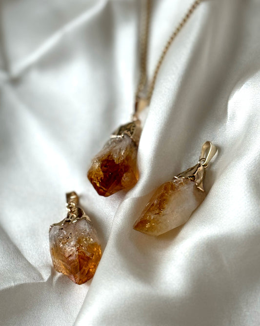 Citrine Pendant 'Fae'