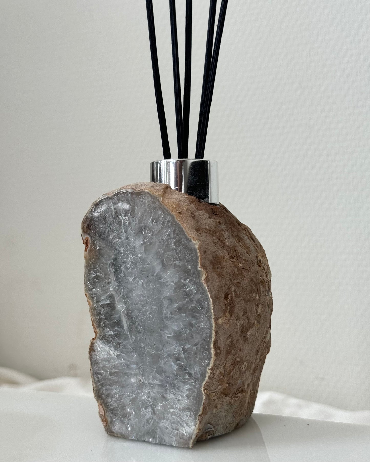 Serene Agate Diffuser 'Helena'